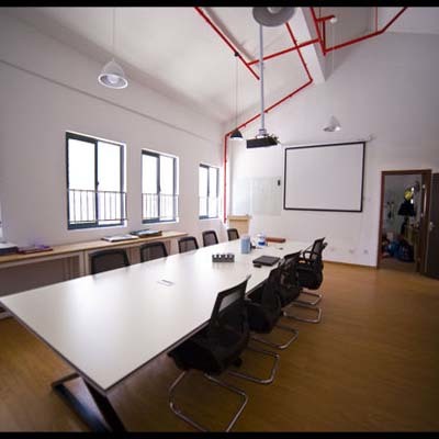 芦苇画室产品系列多多,课程丰富,它的教育理念丰富,备受学员喜爱